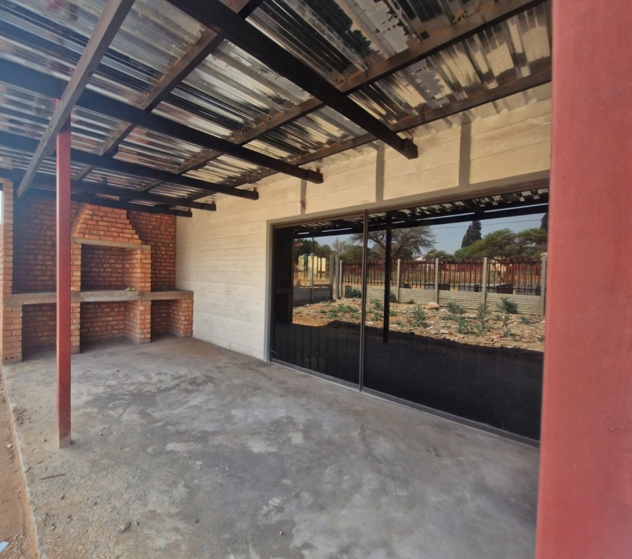 To Let 3 Bedroom Property for Rent in Dibeng Northern Cape
